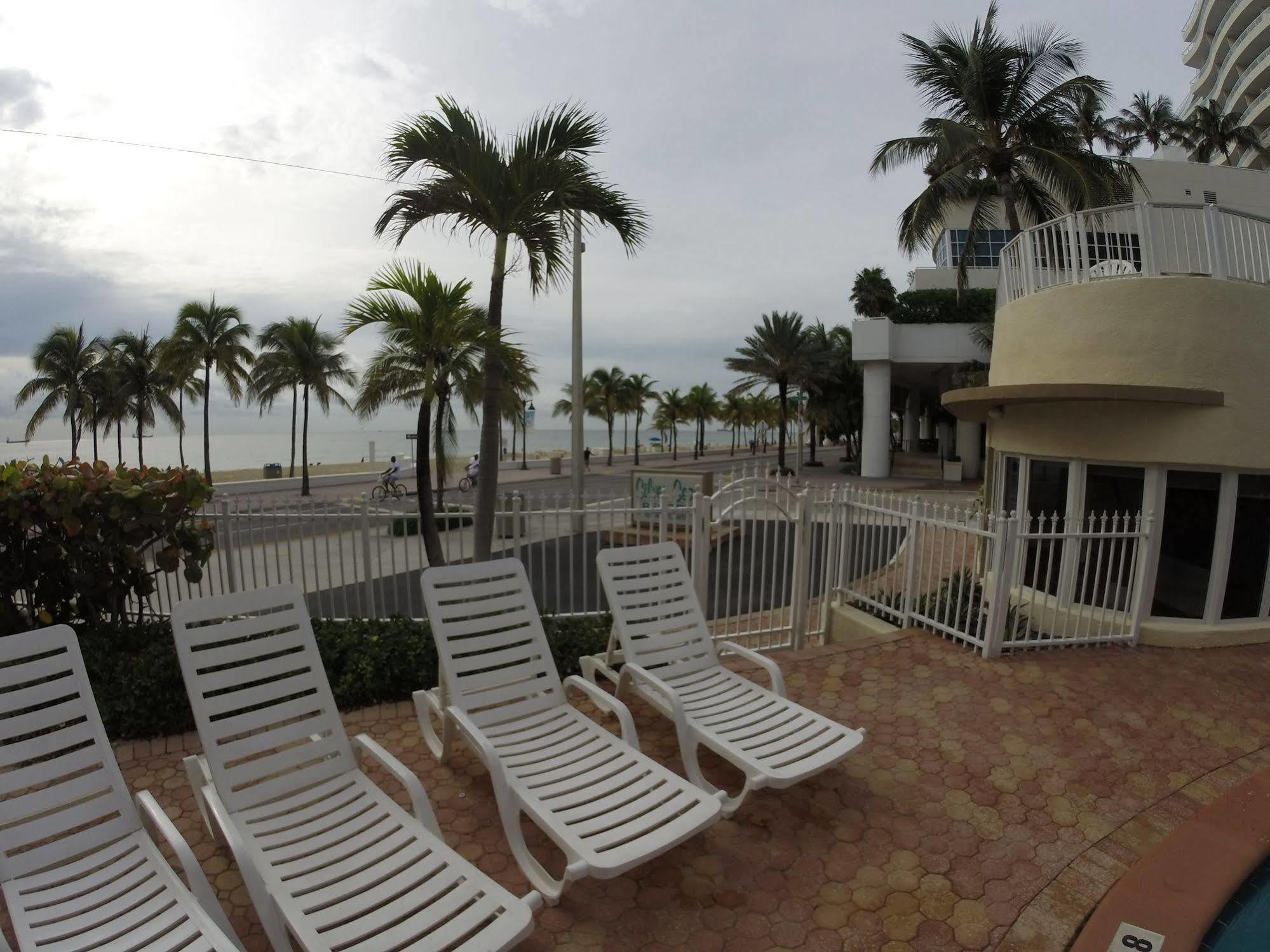 Silver Seas Beach Resort Fort Lauderdale Exterior photo